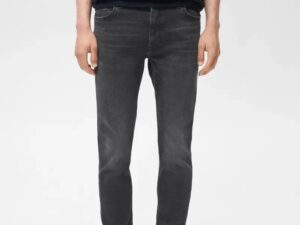 1758033469-51 1758033469-51