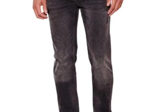 1758033525-74 1758033525-74