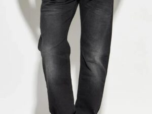 1758033537-79 1758033537-79