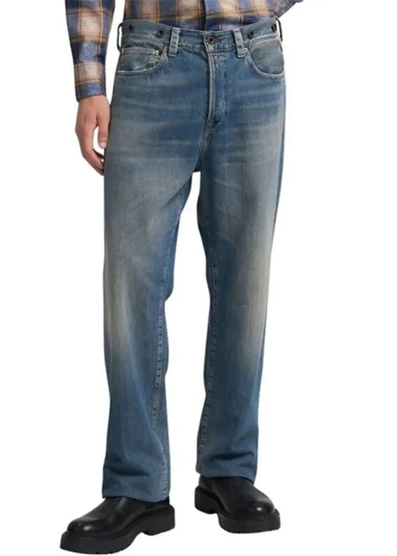 1758033546-83 1758033546-83