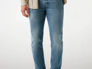 1758033671-130 1758033671-130