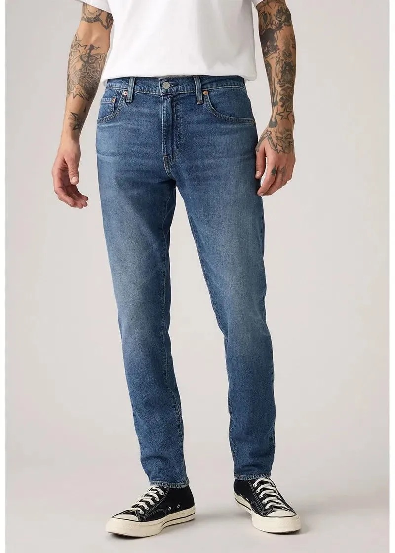 1758033685-134 1758033685-134