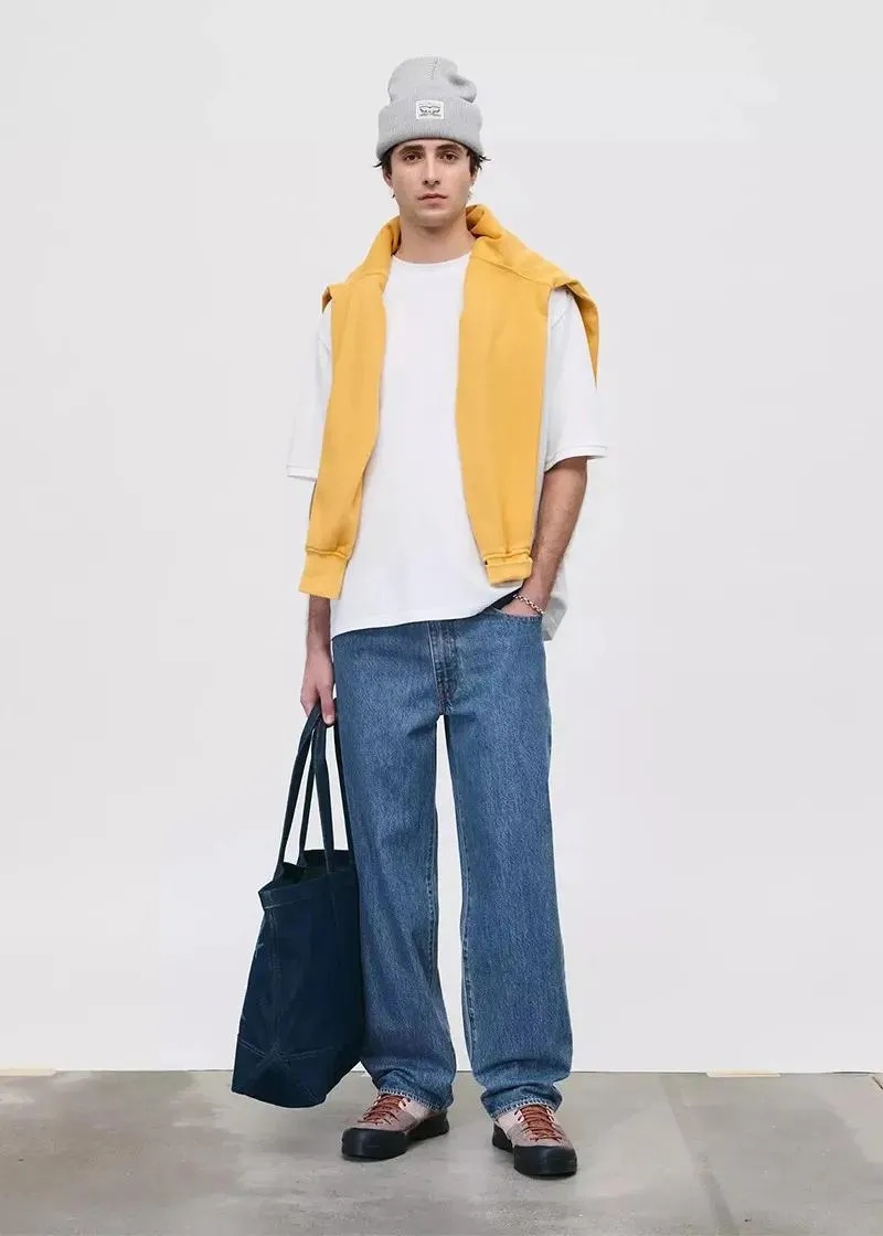 1758033687-135 1758033687-135