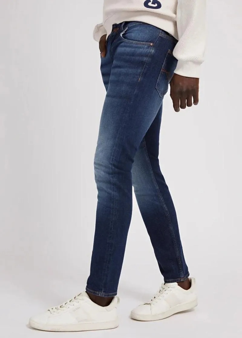 1758033738-155 1758033738-155