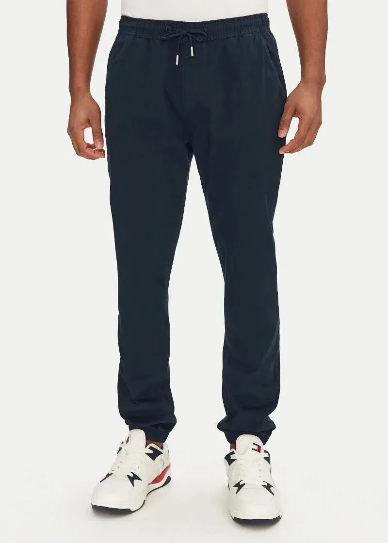 1758034989-10 1758034989-10