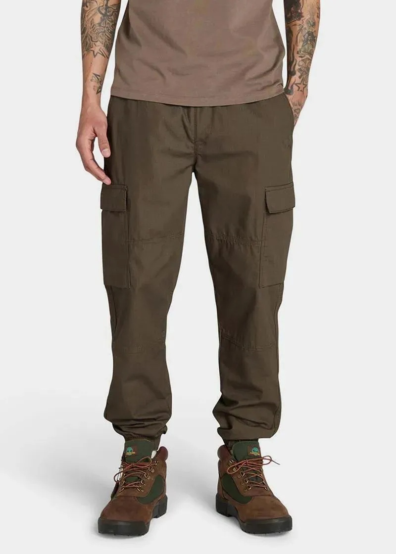 1758035272-118 1758035272-118