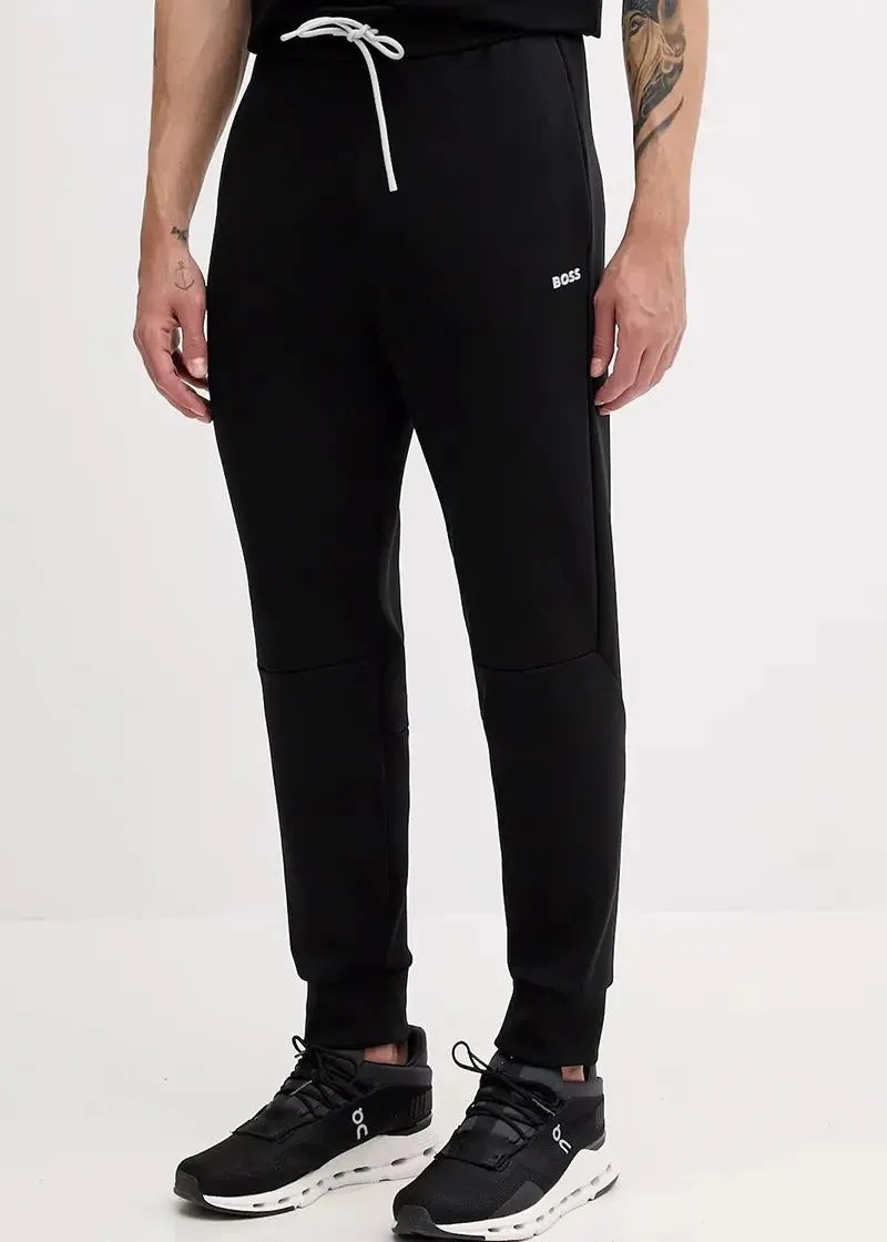 1758093534-7 1758093534-7