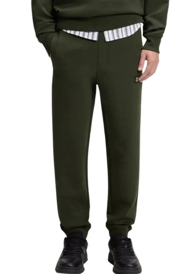 1758093541-9 1758093541-9