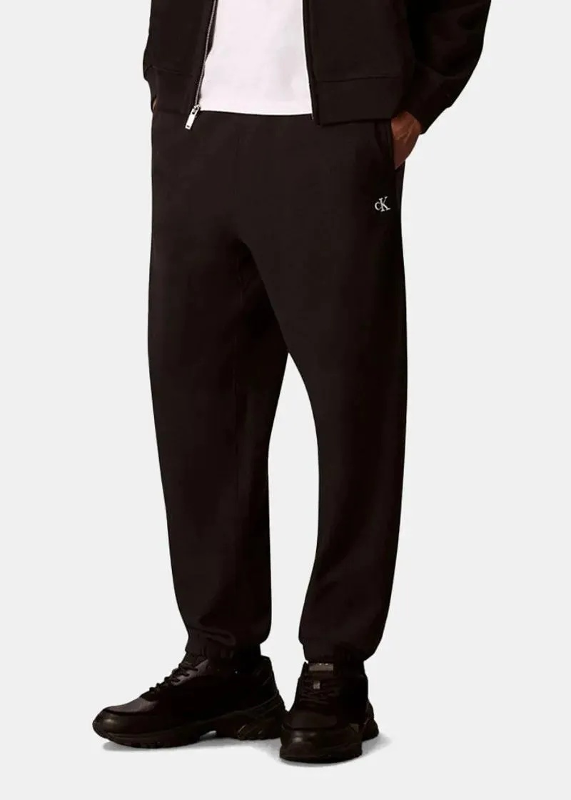 1758093563-19 1758093563-19