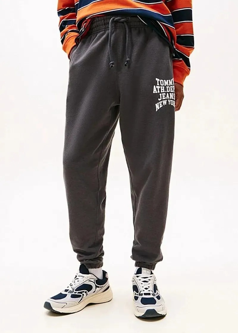 1758093582-26 1758093582-26