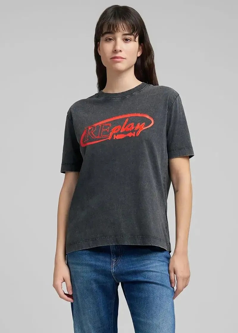 1758107810-255 1758107810-255