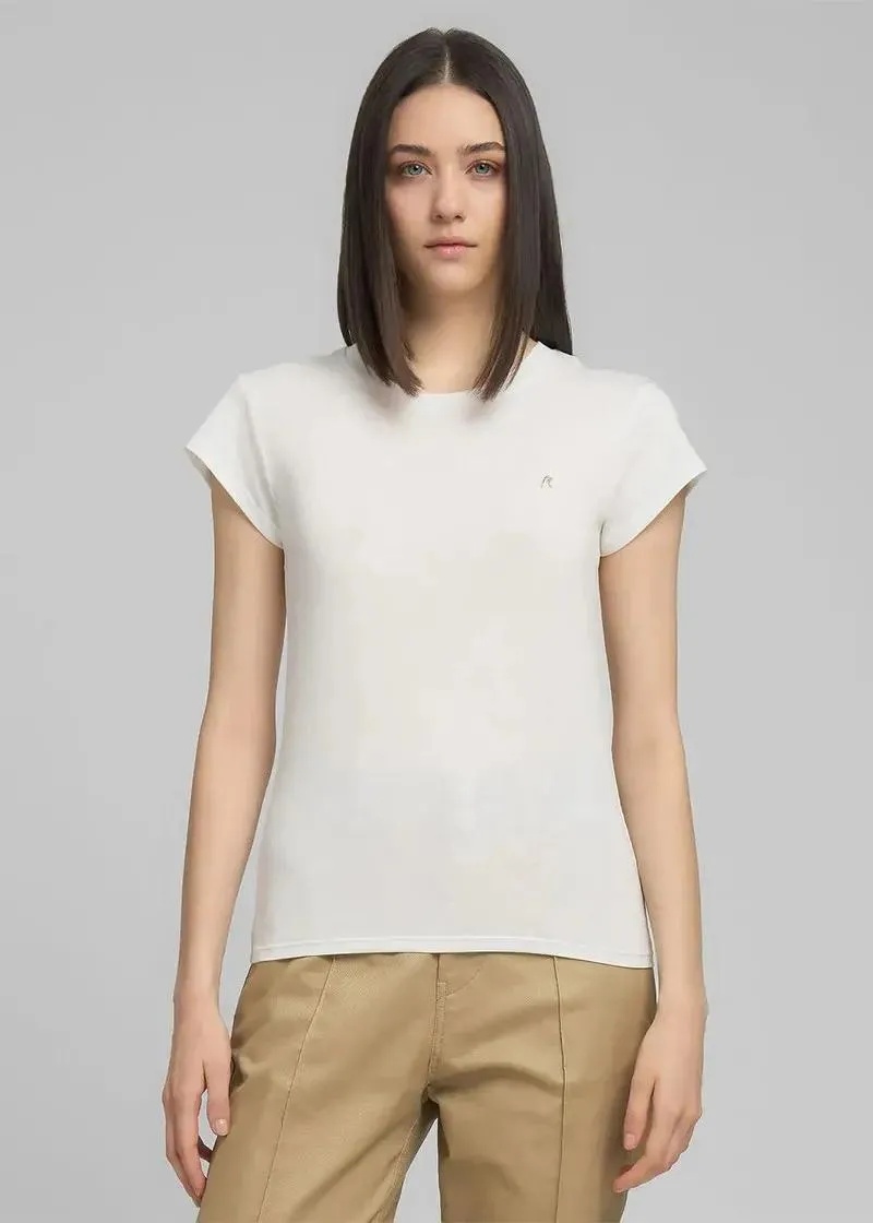 1758107851-270 1758107851-270