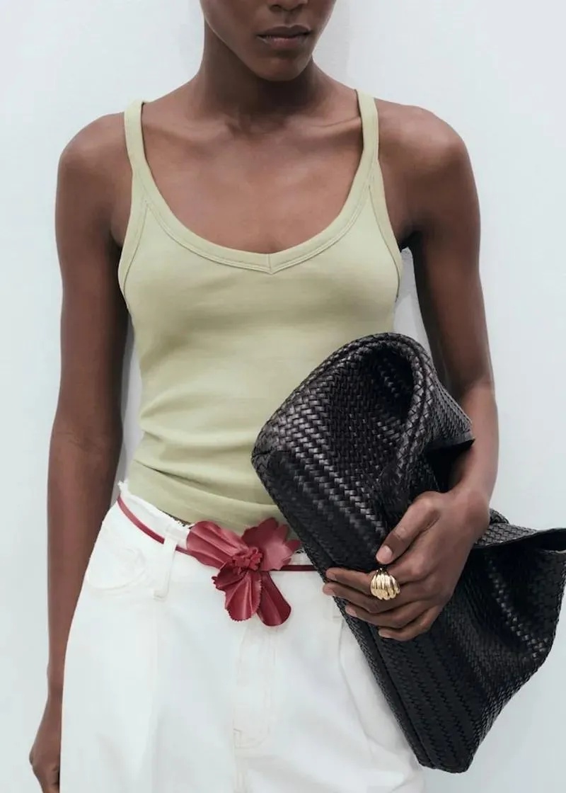 1758111412-42 1758111412-42