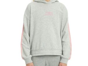 1758113625-137 1758113625-137