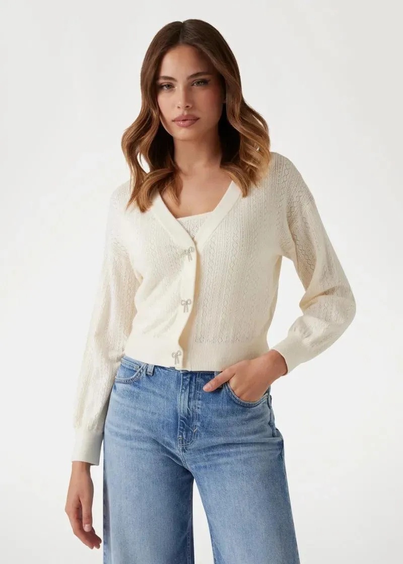 1758114774-19 1758114774-19