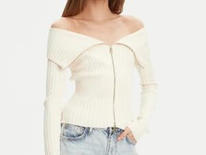 1758114788-25 1758114788-25