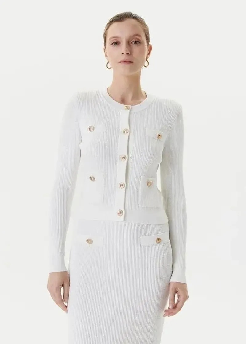 1758114904-73 1758114904-73