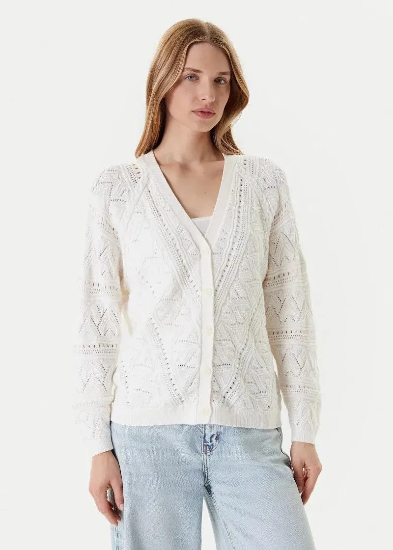 1758114914-77 1758114914-77