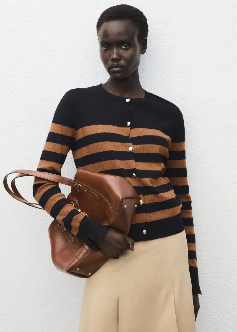 1758115133-158 1758115133-158