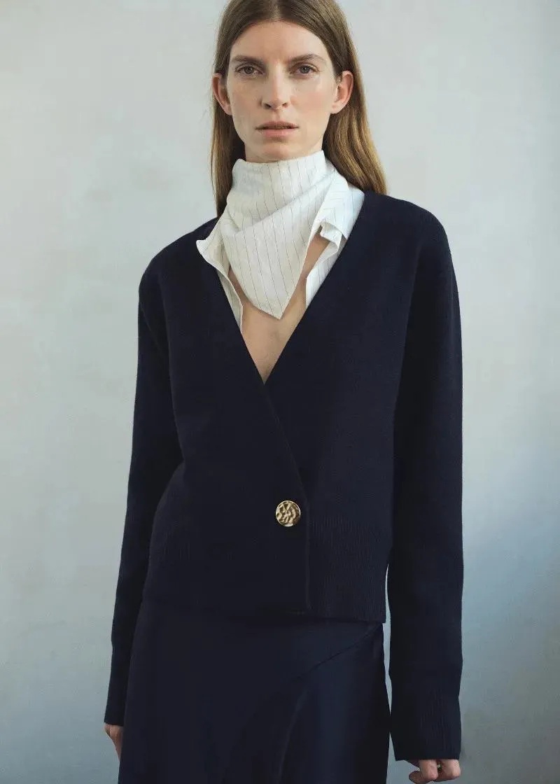 1758115139-160 1758115139-160