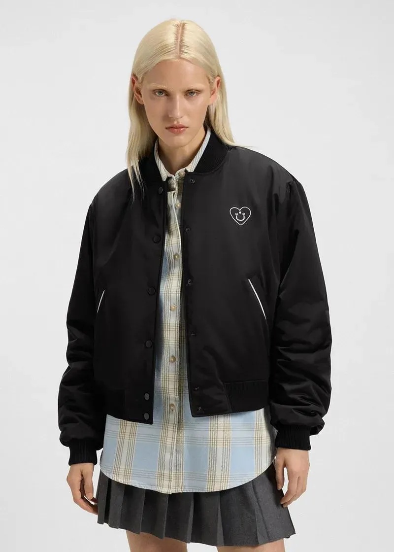 1758119792-18 1758119792-18