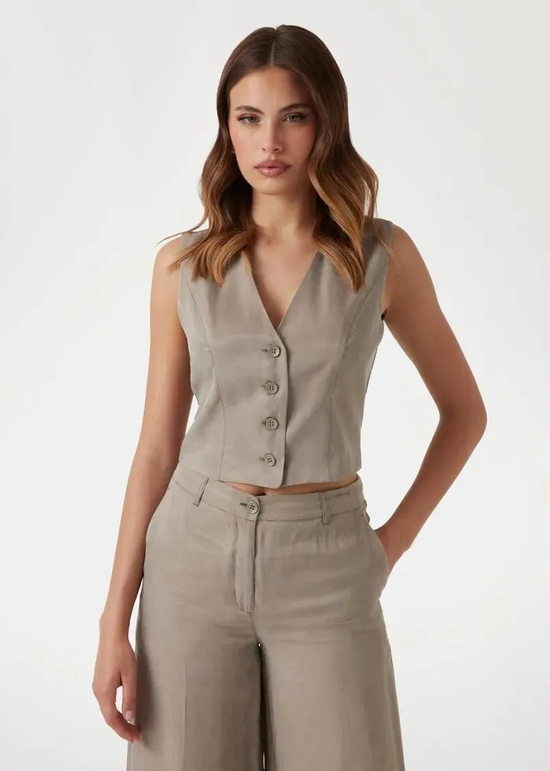 1758178491-23 1758178491-23