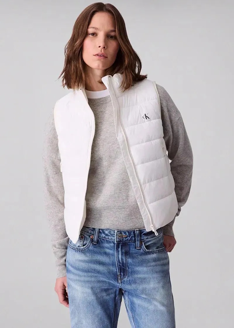 1758178550-43 1758178550-43