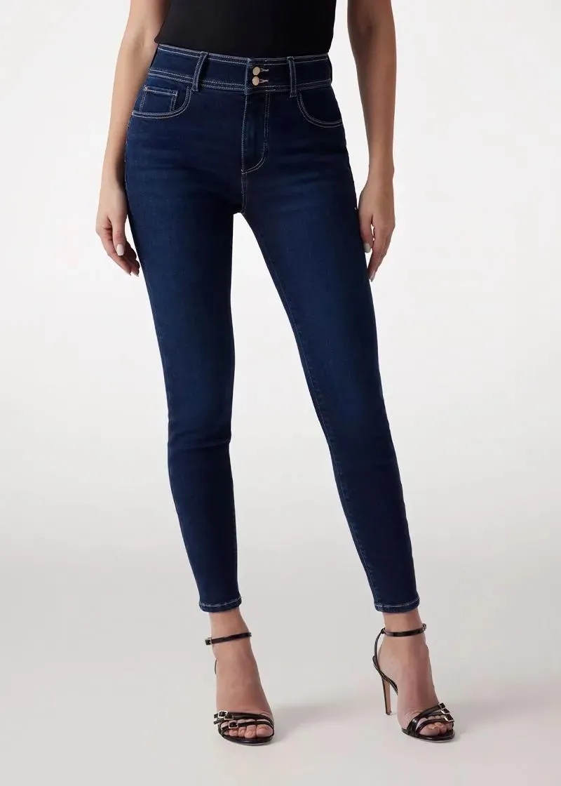 1758180235-42 1758180235-42