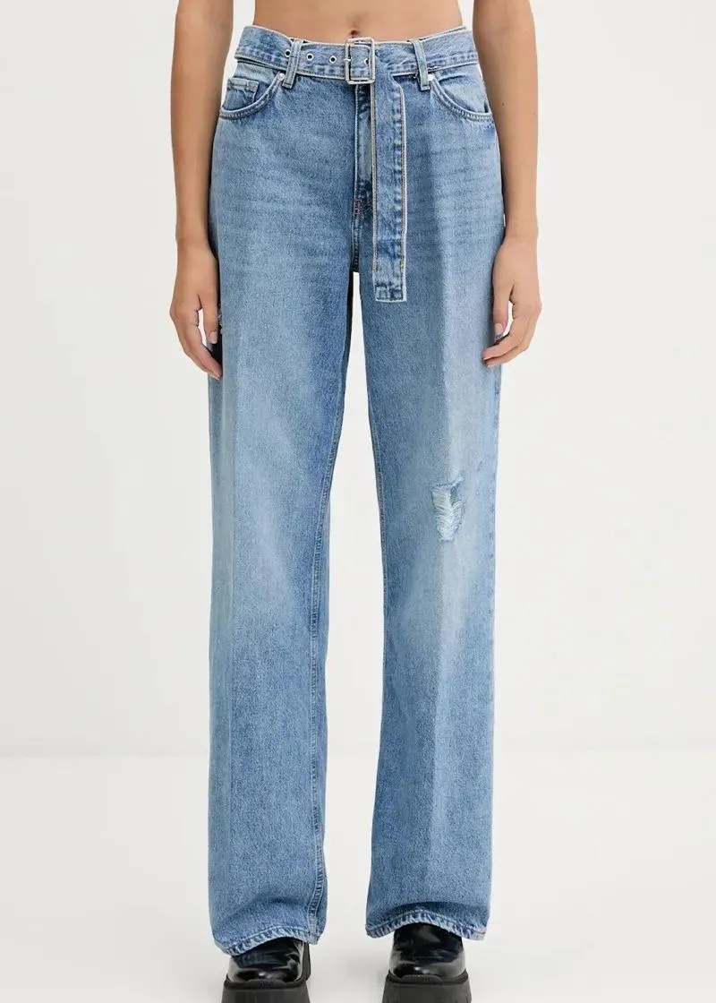 1758180240-44 1758180240-44