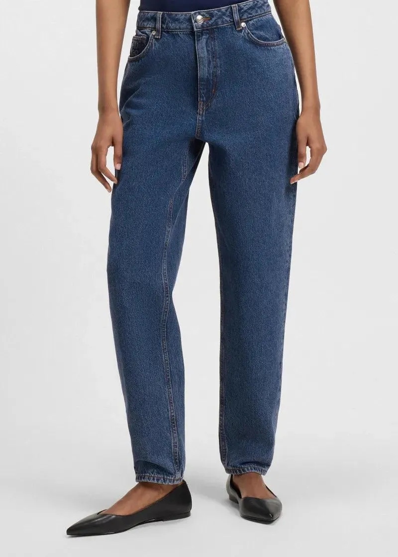 1758180245-46 1758180245-46