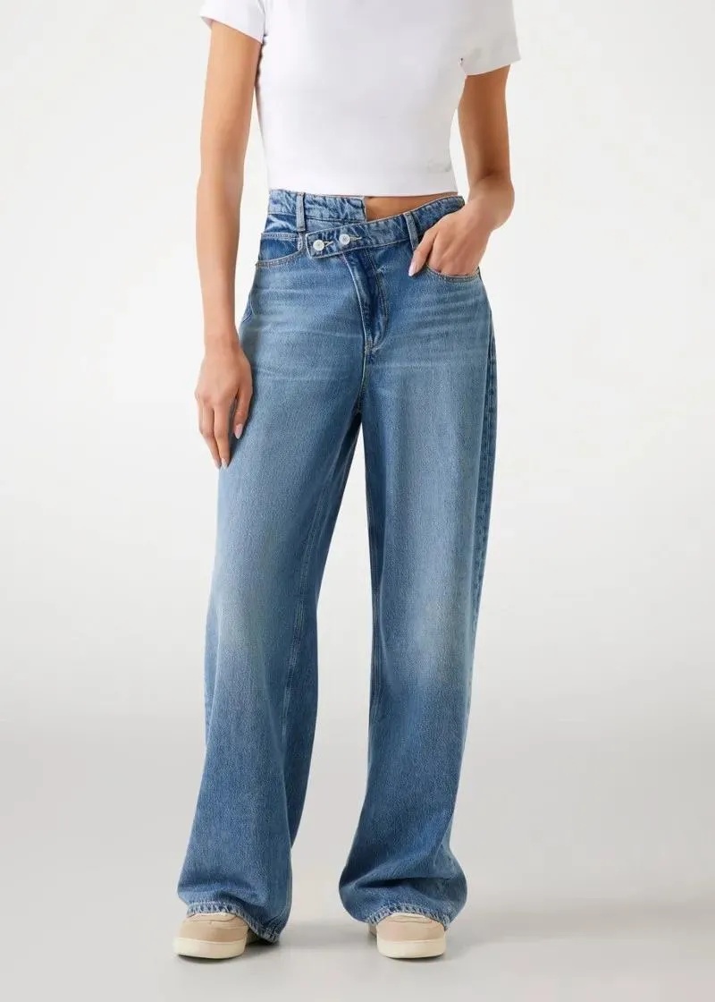 1758180458-128 1758180458-128