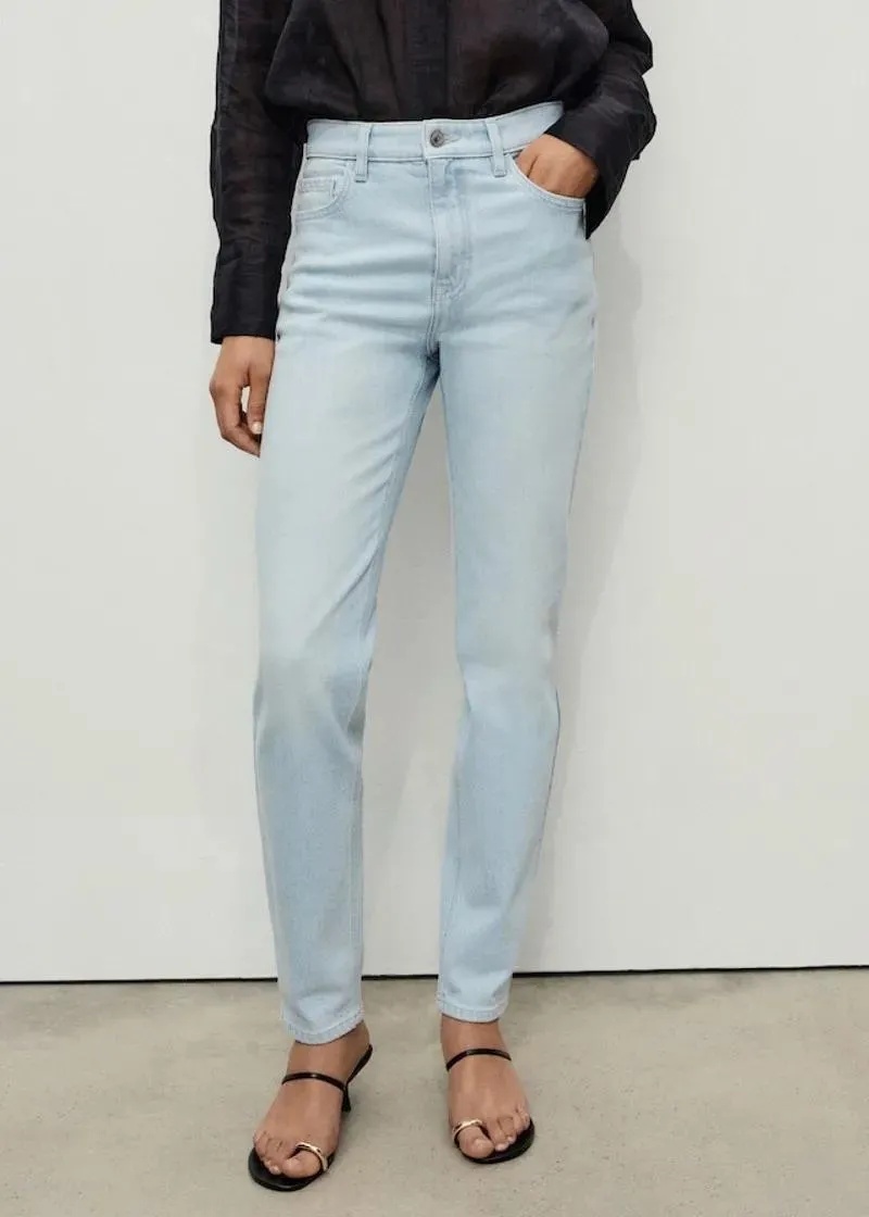 1758180525-153 1758180525-153