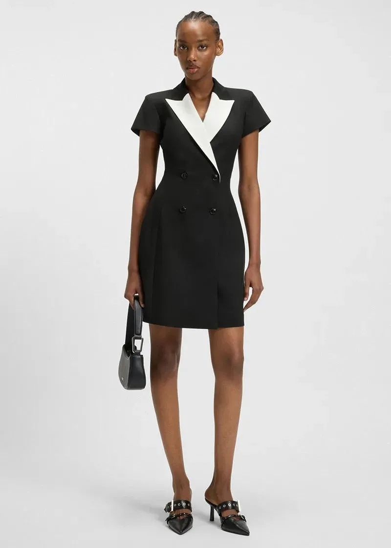 1758185549-72 1758185549-72