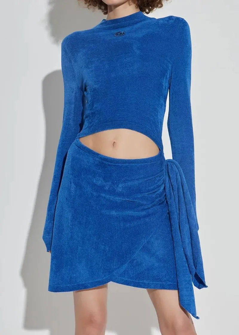 1758185884-209 1758185884-209