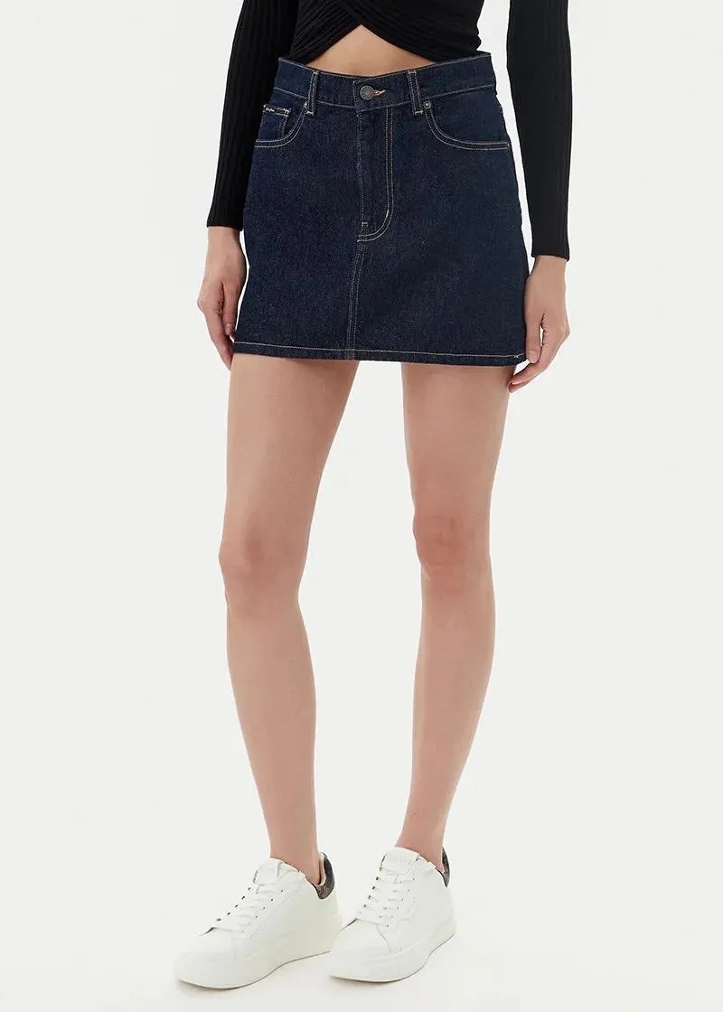 1758193641-17 1758193641-17