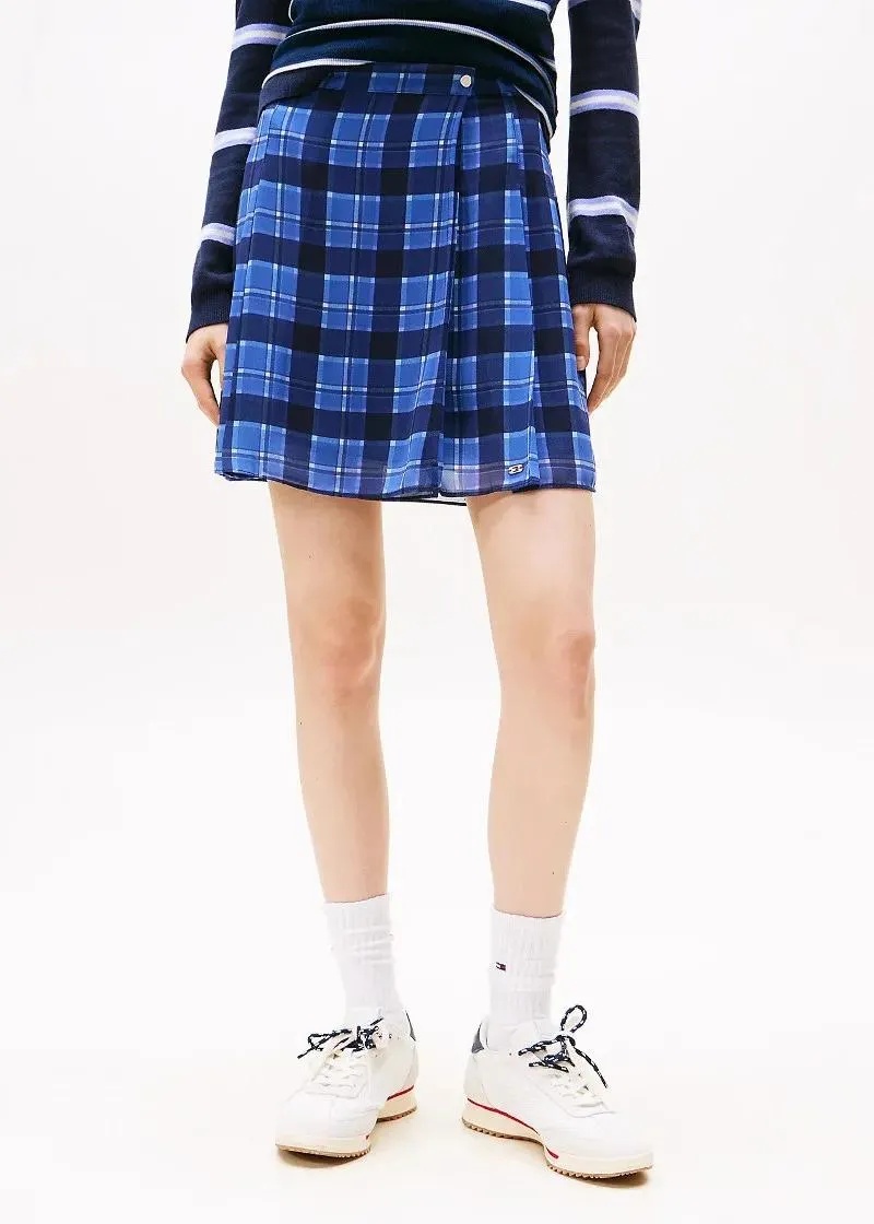 1758193825-90 1758193825-90