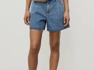 1758194564-39 1758194564-39