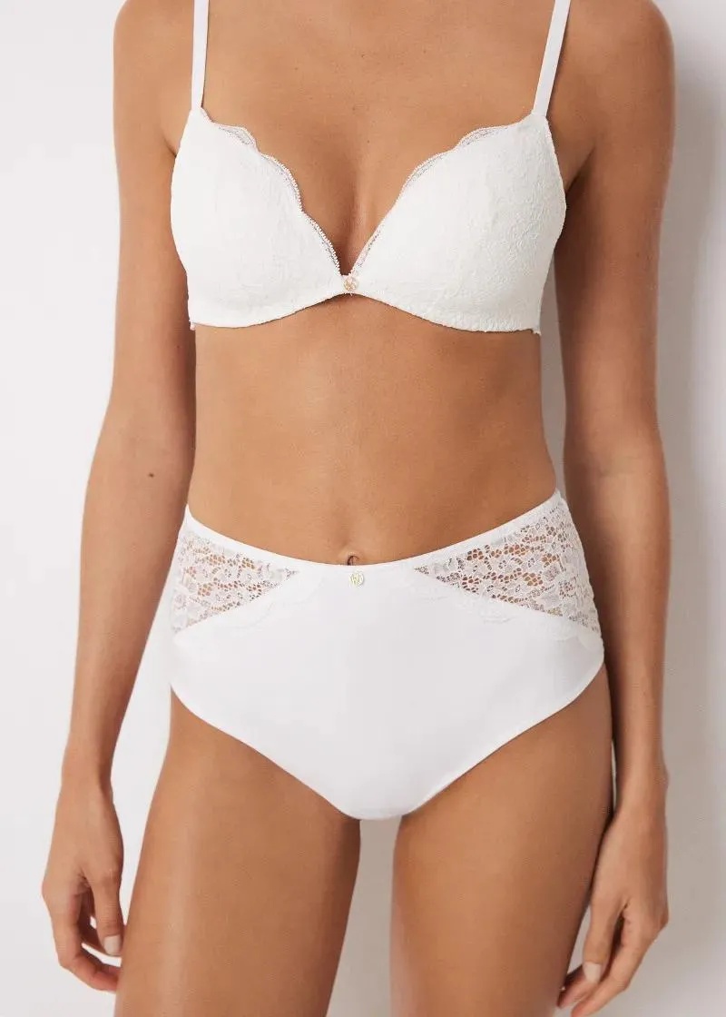 1758195682-114 1758195682-114