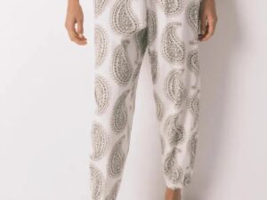 1758197291-16 1758197291-16