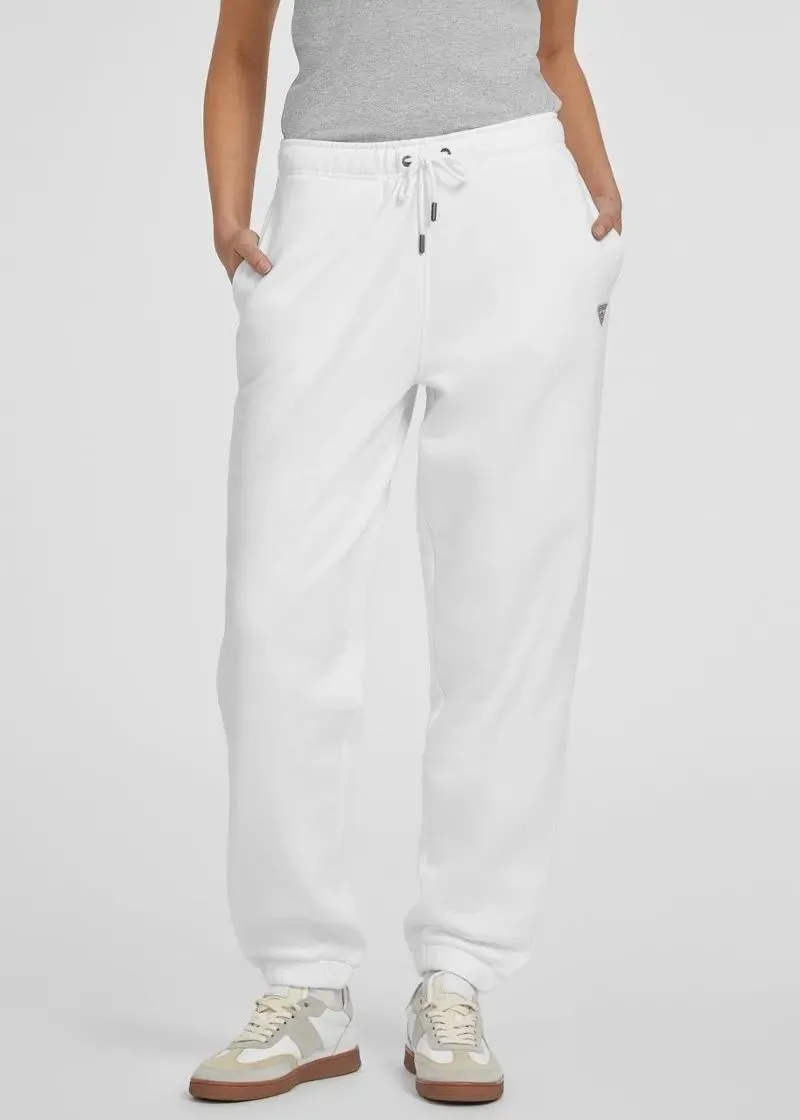 1758198683-12 1758198683-12