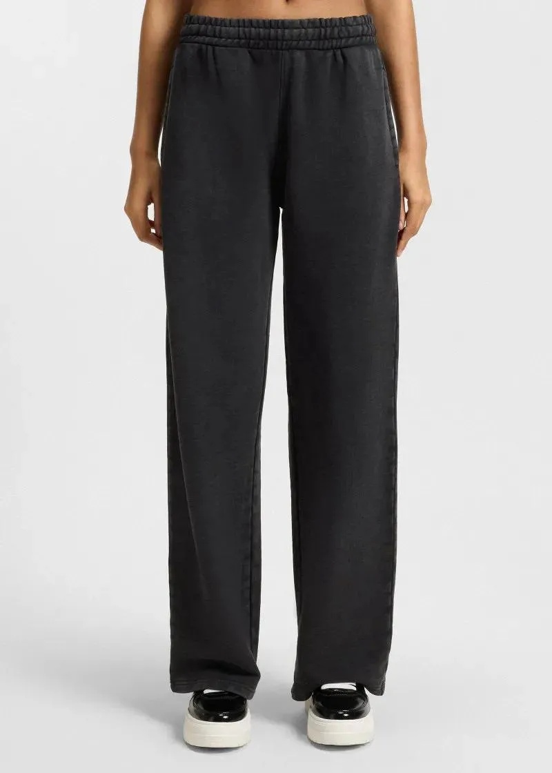 1758198688-14 1758198688-14