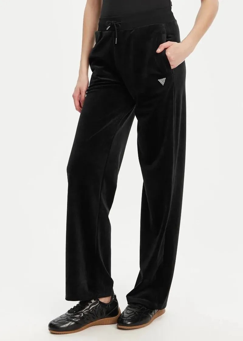 1758198713-24 1758198713-24