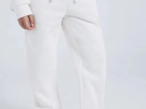 1758207477-53 1758207477-53