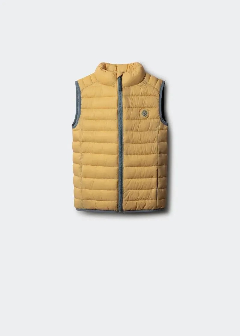 1758268246-108 1758268246-108