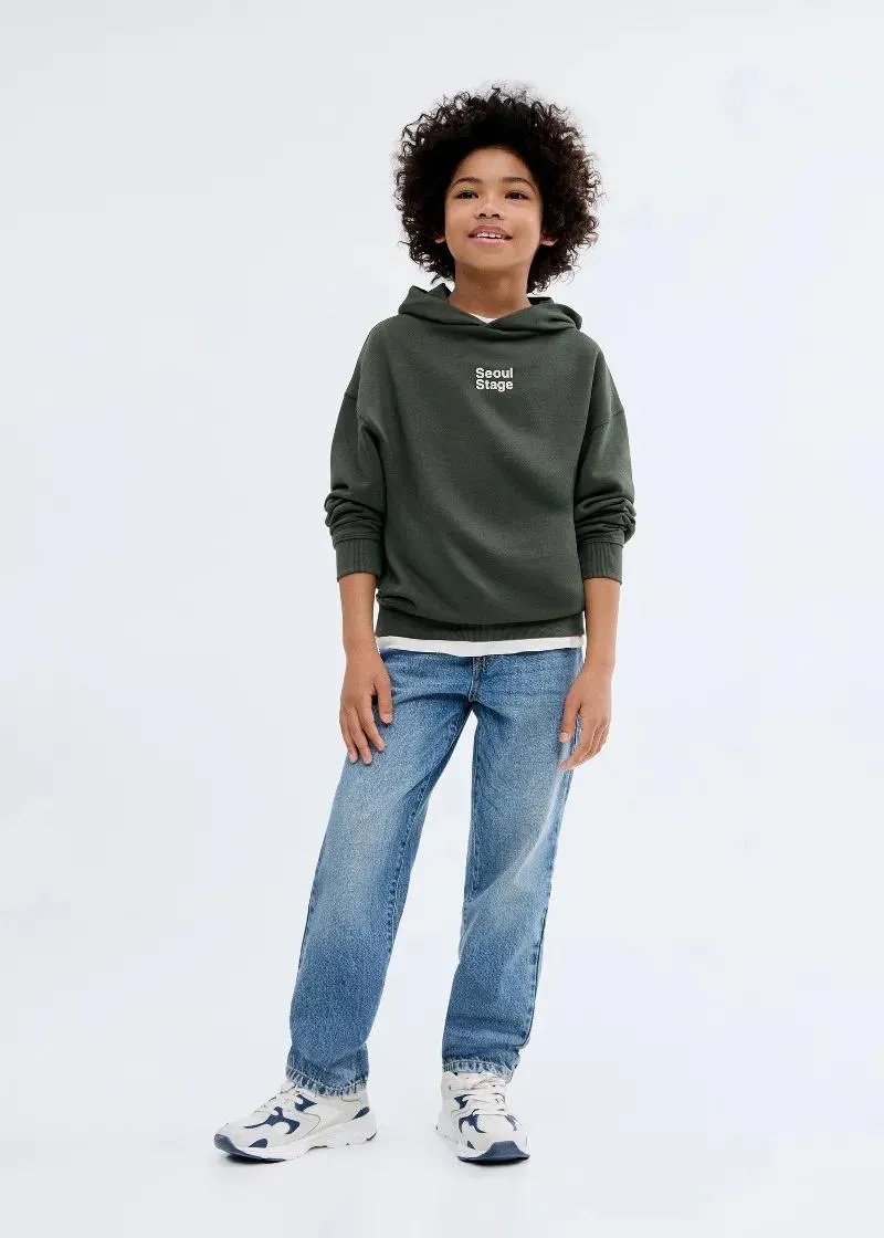 1758268250-110 1758268250-110