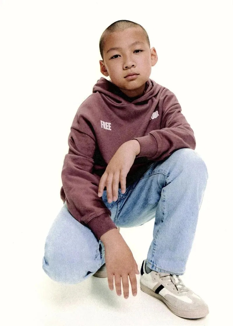 1758268268-118 1758268268-118