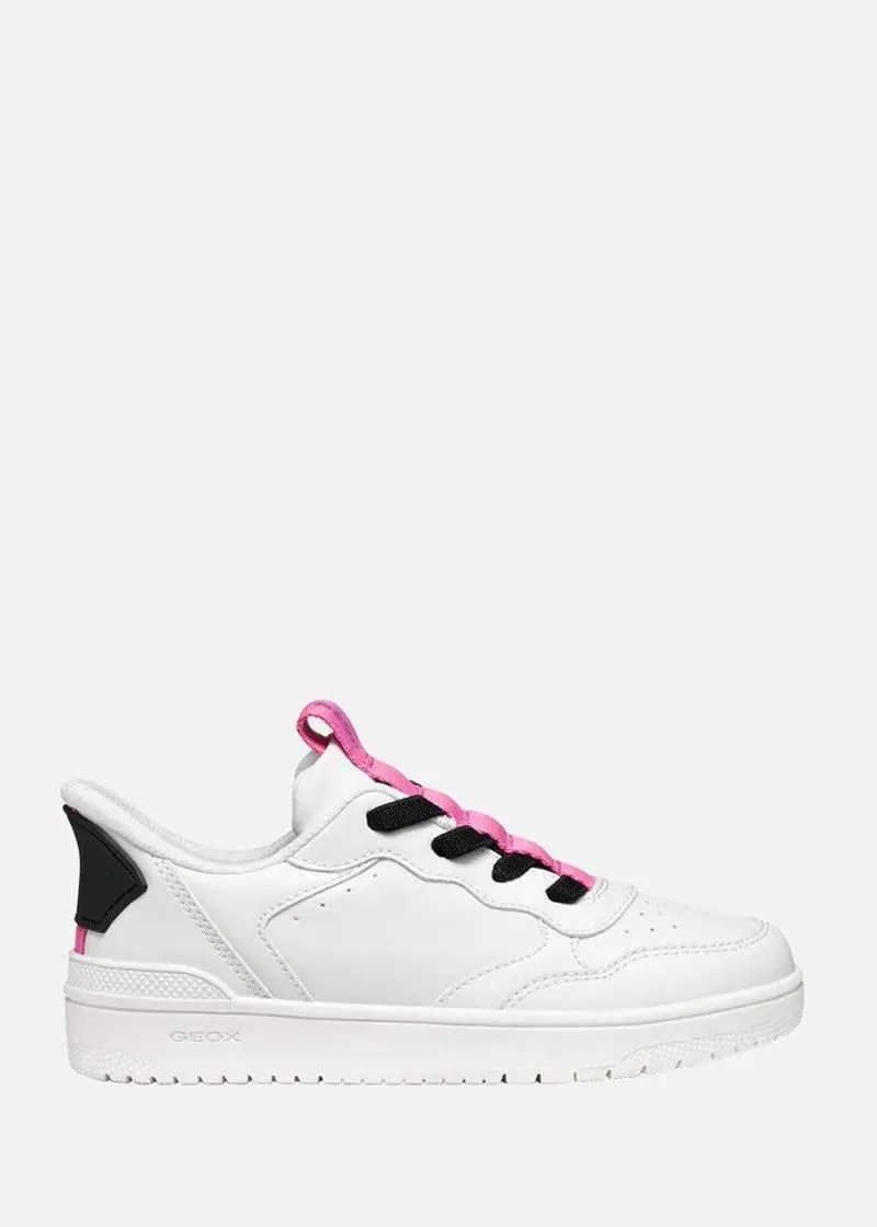 1758271639-22 1758271639-22