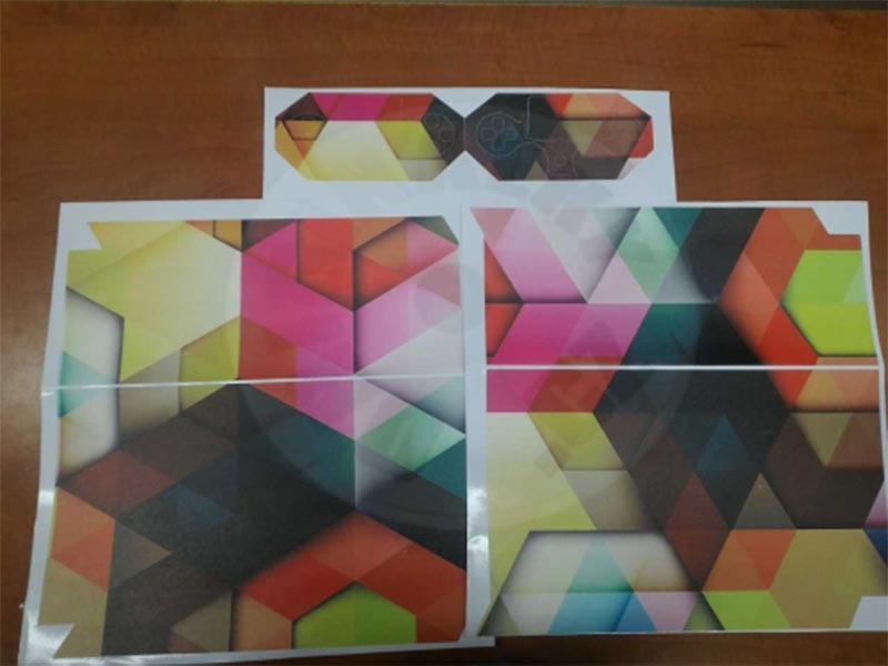 1758875760-22 1758875760-22