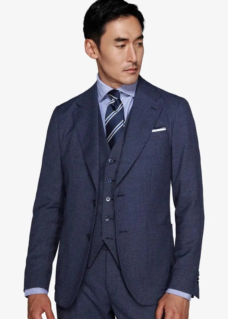 1759387569-35 1759387569-35