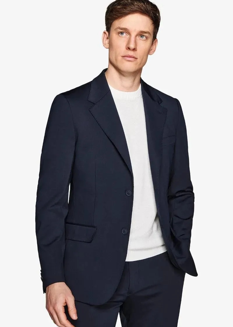 1759387579-39 1759387579-39